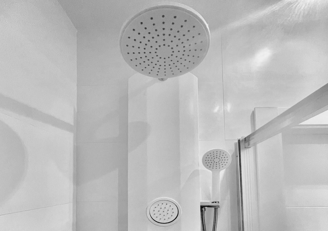 Lovely Studio At The City Heart! Málaga Esterno foto